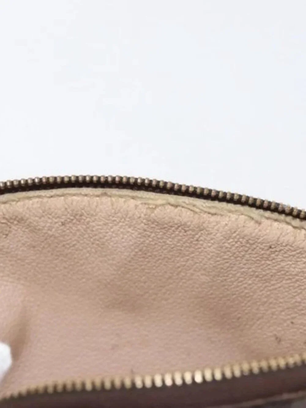 LOUIS VUITTON Monogram Pochette Cosmetic PM Pouch M43998 LV Auth BA6195